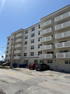 1901 S Ocean Dr 207, Hollywood, Florida 33019, USA