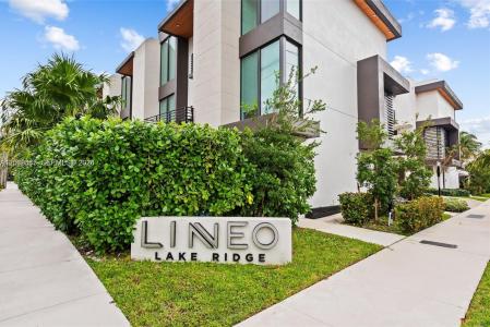 1056 N Victoria Park Rd, Fort Lauderdale, Florida 33304, USA