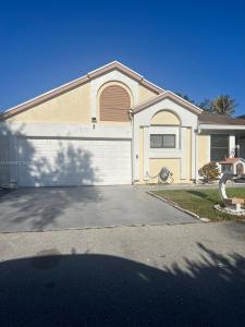 150 Colly Way, North Lauderdale, Florida 33068, USA