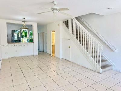 669 NW 42nd Ave, Plantation, Floryda 33317, USA