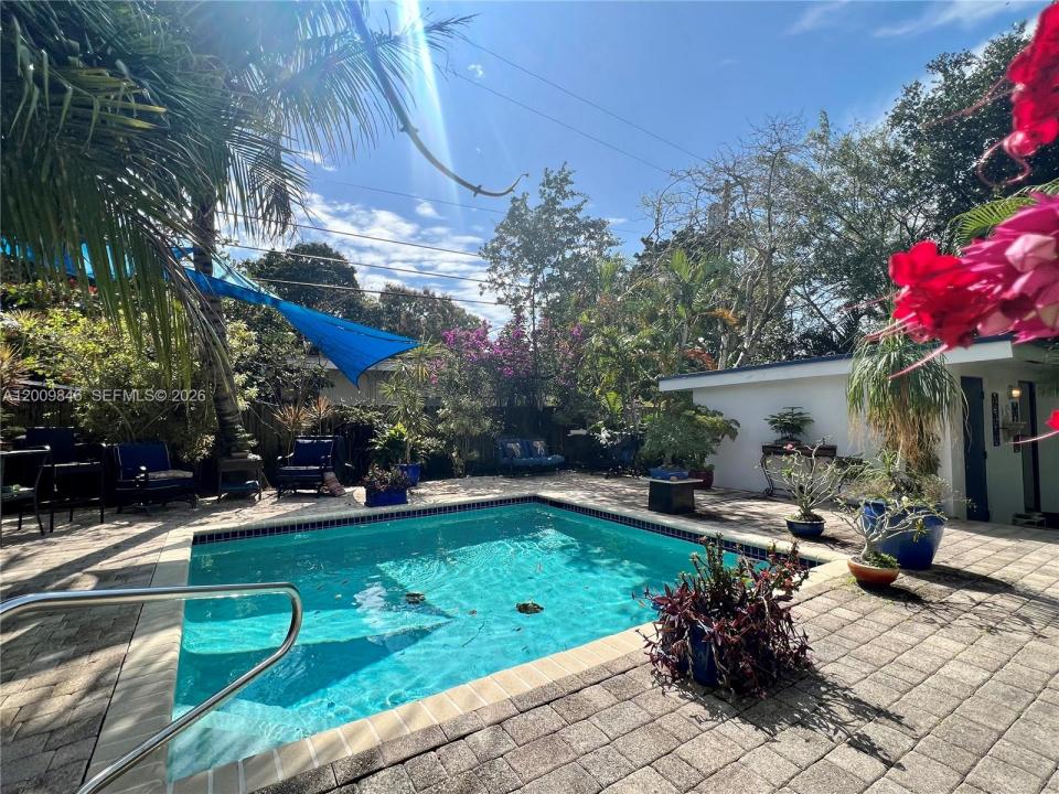 590 NW 40th Ct 3, Oakland Park, Florida 33309, Stati Uniti