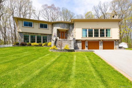 10 Quail Ridge Road, Hyde Park, ニューヨーク 12538, アメリカ合衆国