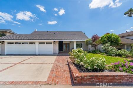 Oakcrest, Brea, Kalifornia 92821, USA