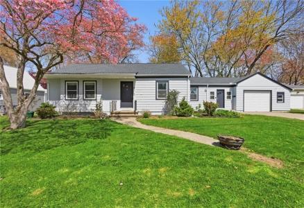 4 Angela Court, North Providence, RI 02904, USA