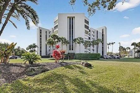 6463 La Costa Drive 105, Boca Raton, Florida 33433, Estados Unidos