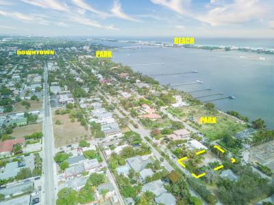 1118 S Palmway, Lake Worth Beach, Florida 33460