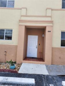 312 NW 114th Ave 4-104, Sweetwater, Florida 33172