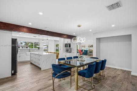 717 NW 30th St, Wilton Manors, 佛羅里達州 33311, 美國