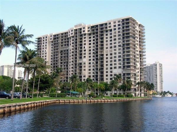 18151 NE 31st Ct 1417, Aventura, Floride 33160, États-Unis
