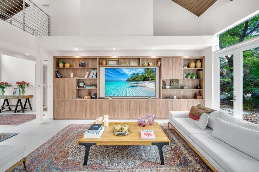 1933 S Oak Haven Cir, Miami, Florida 33179, Stati Uniti