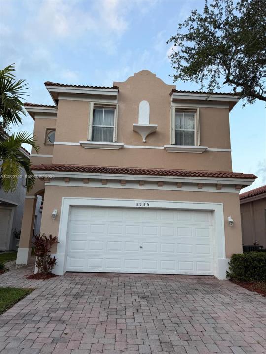 3955 NE 13th Dr, Homestead, Flórida 33033, Estados Unidos