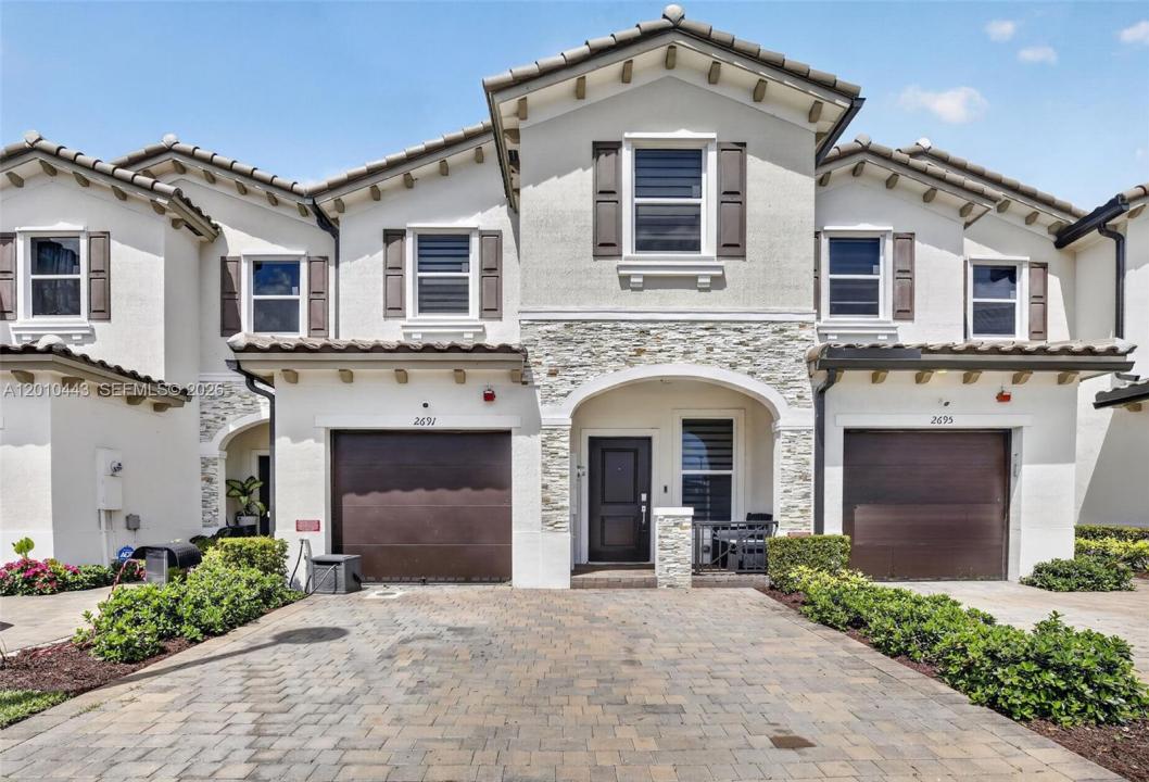 2691 NW 55th Way, Lauderhill, Floride 33313, États-Unis