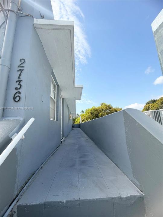 2736 SW 22nd STREET 2, Miami, Floride 33133, États-Unis