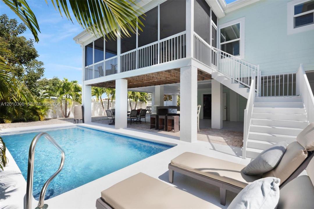 320 Calzada De Bougainville, Marathon, Florida 33050, Estados Unidos
