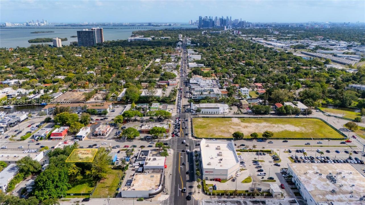 633 NE 79th St, Miami, Florida 33138, USA