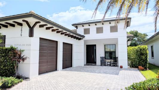 2879 Gin Berry Way, West Palm Beach, Florida 33401