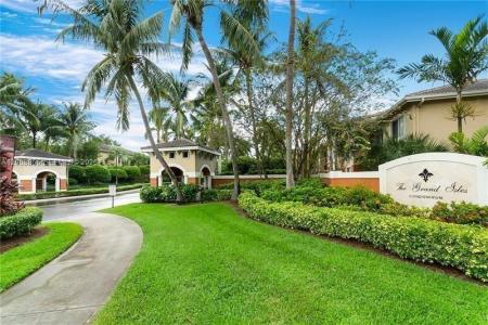 4197 N Haverhill Rd 213, West Palm Beach, Florida 33417, USA