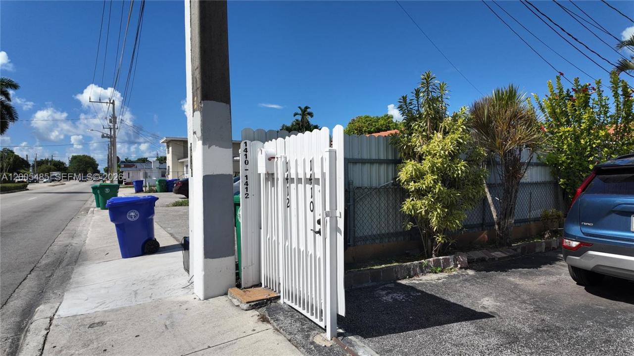 1410 SW 22nd Ave, Miami, Floryda 33145, USA