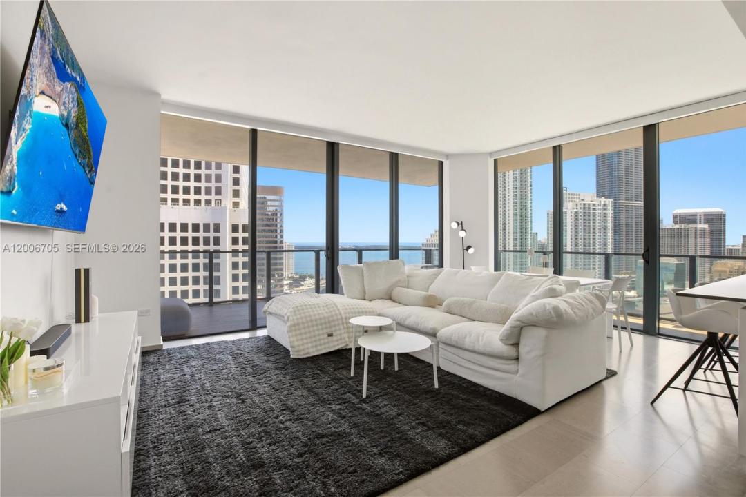 68 SE 6th St 2701, Miami, Floride 33131, États-Unis