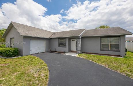 7454 NW 48th Pl, Lauderhill, Flórida 33319, Estados Unidos