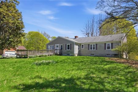 3 Wabasso Terrace, Middletown, RI 02842, USA