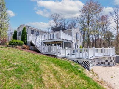704 Hill Road, Burrillville, Rhode Island 02859, Estados Unidos