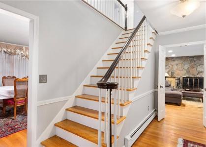 1 Pierce Court, Barrington, RI 02806, USA