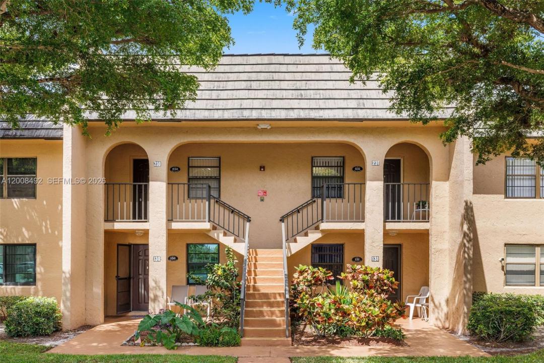 145 Lake Nancy Ln 230, West Palm Beach, Florida 33411, Stati Uniti