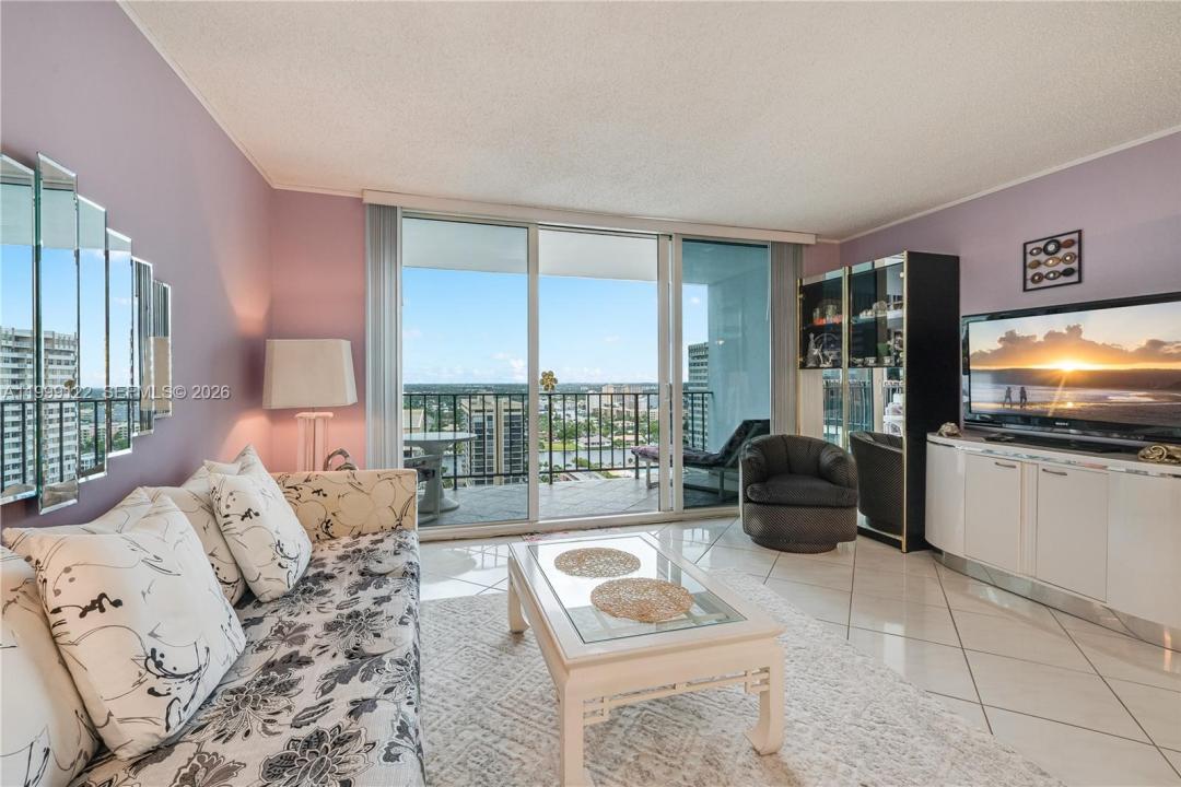 2030 S Ocean Dr 1903, Hallandale Beach, Floride 33009, États-Unis