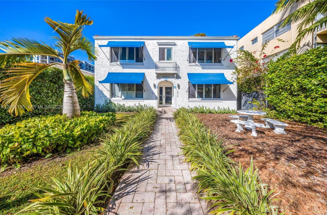 1610 Salzedo St, Coral Gables, Florida 33134, Stati Uniti