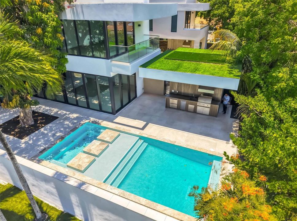 125 SW 29th Rd, Miami, Florida 33129, Stati Uniti