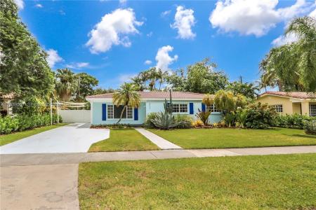 8035 SW 63rd Pl, South Miami, פלורידה 33143, ארצות הברית של אמריקה
