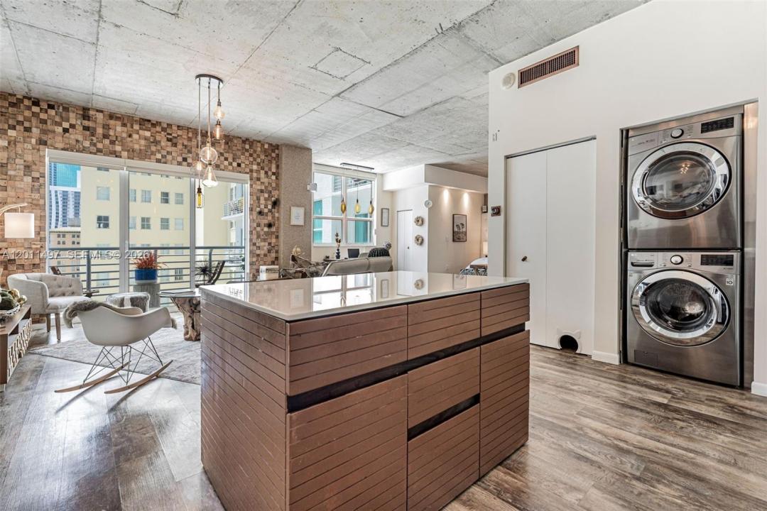 133 NE 2nd Ave 1208, Miami, Floride 33132, États-Unis