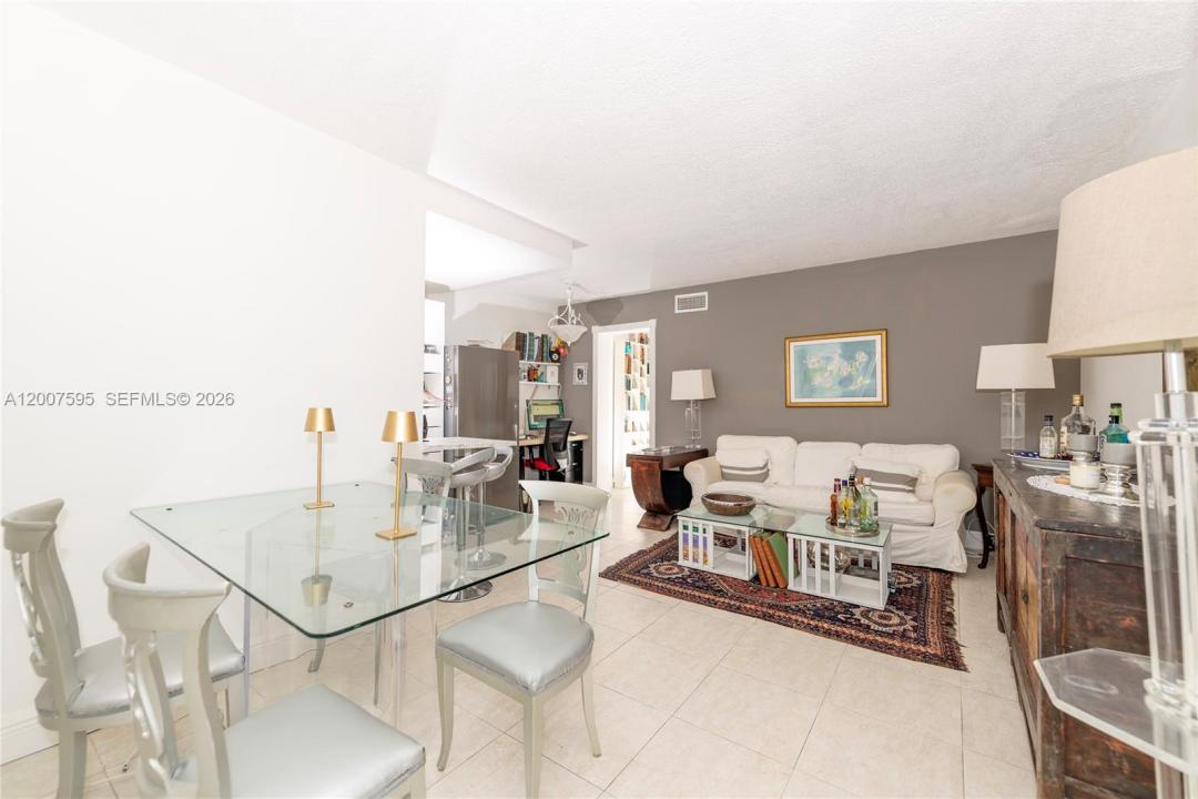 Miami Beach, Flórida 33139, Estados Unidos