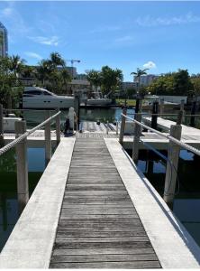 16400 Collins Ave, Sunny Isles Beach, Florida 33160