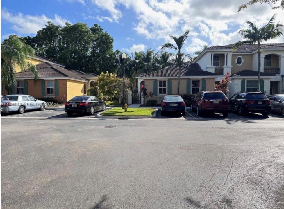 4268 NE 9th St, Homestead, Floride 33033, États-Unis
