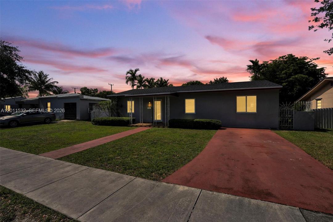 437 swan avenue, Miami Springs, Floride 33166, États-Unis