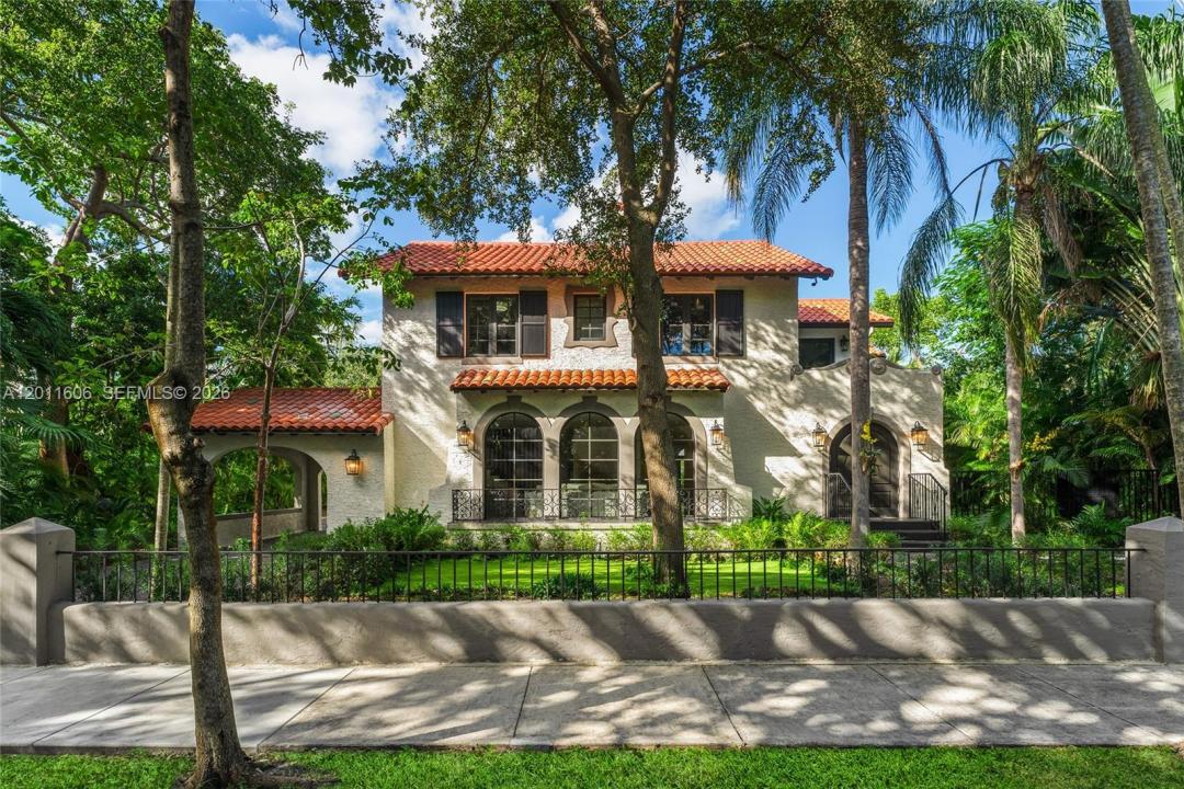 547 NE 57th St, Miami, Florida 33137, USA