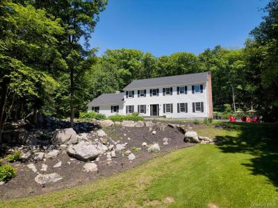 62 Salierno Road, Tuxedo, New York 10987, États-Unis