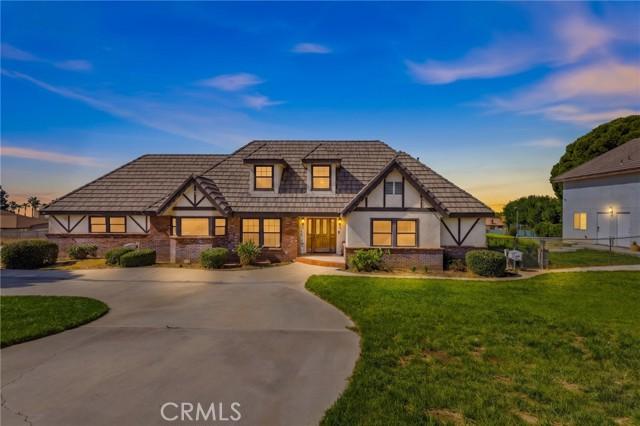Irvington Ave, San Bernardino, Californie 92407, États-Unis
