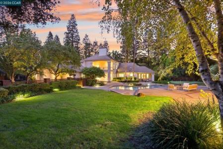 Tierra Verde Ct, Walnut Creek, California 94598, Stati Uniti