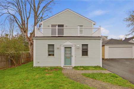 16 Cummings Road, Newport, RI 02840, USA
