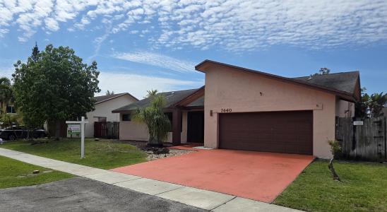 7440 NW 42nd Court, Lauderhill, Florida 33319