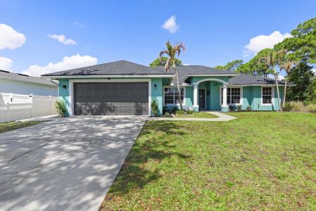 3674 SW Margela Street, Port St. Lucie, Florida 34953, USA