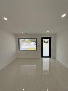 1890 Rutland Street, Opa-Locka, Florida 33054, Stati Uniti