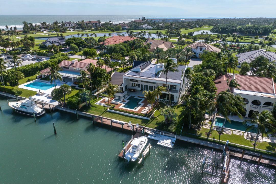 6879 SE South Marina Way, Stuart, Florida 34996, USA