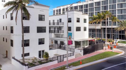 2814 Collins Ave, Miami Beach, Florida 33140