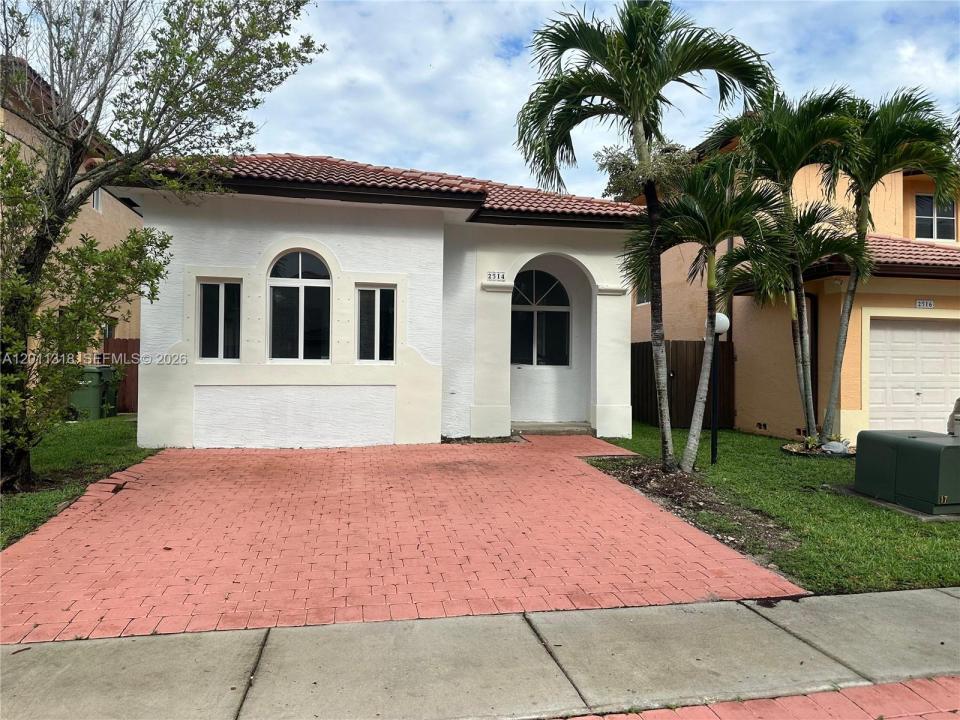 2514 NE 41st Ave, Homestead, Florida 33033