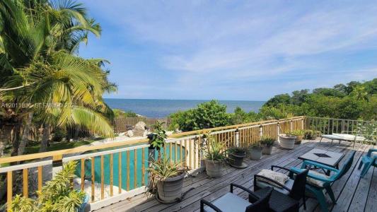 167 Valois Blvd, Key Largo, Florida 33037, USA