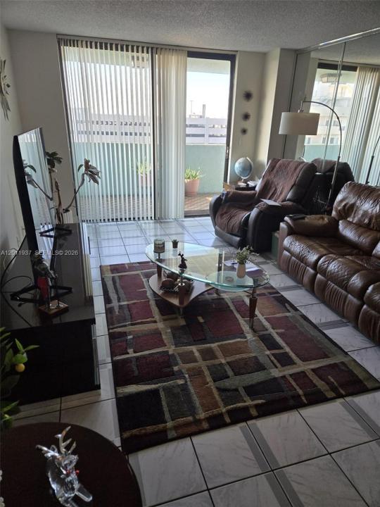 Hialeah, Florida 33012, Amerika Birleşik Devletleri